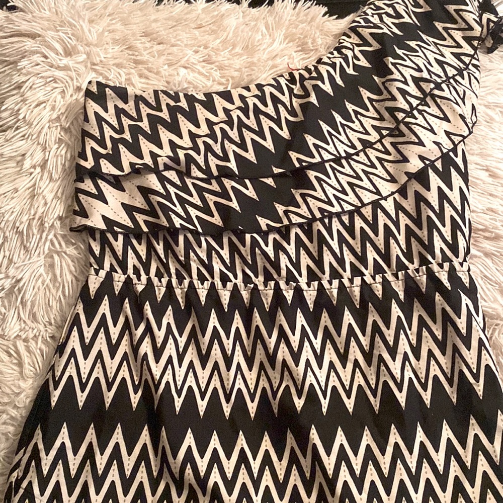 Classy Black and Cream One Shoulder Dress!